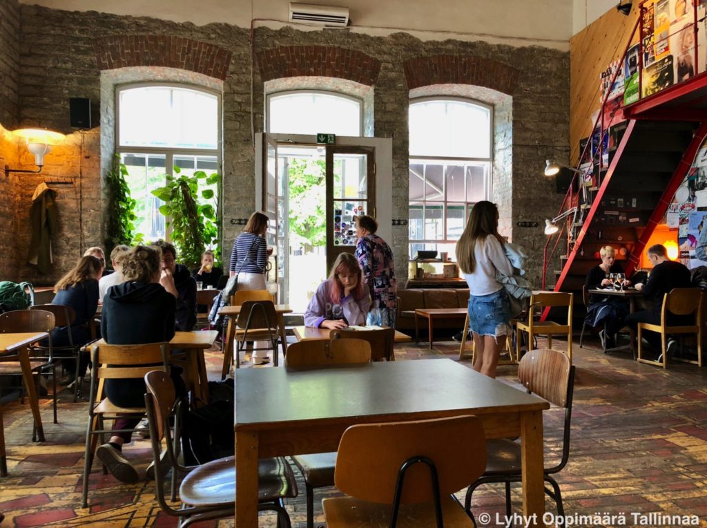 Ravintola F-Hoone Tallinna (2)