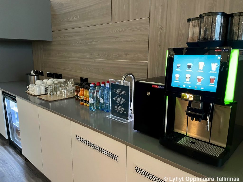 Tallink Lounge tarjoilut
