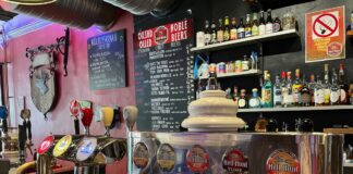 Hell Hunt Pub Baaritiski