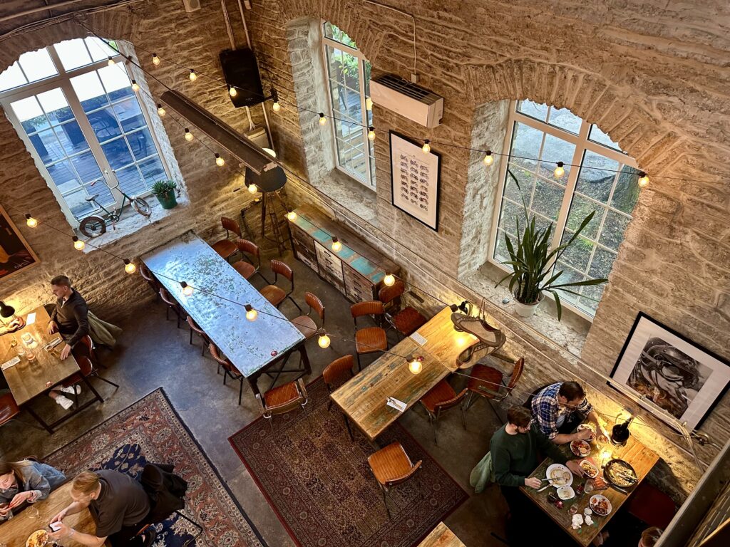 One Sixty Smokehouse Telliskivi BBQ-ravintola 10