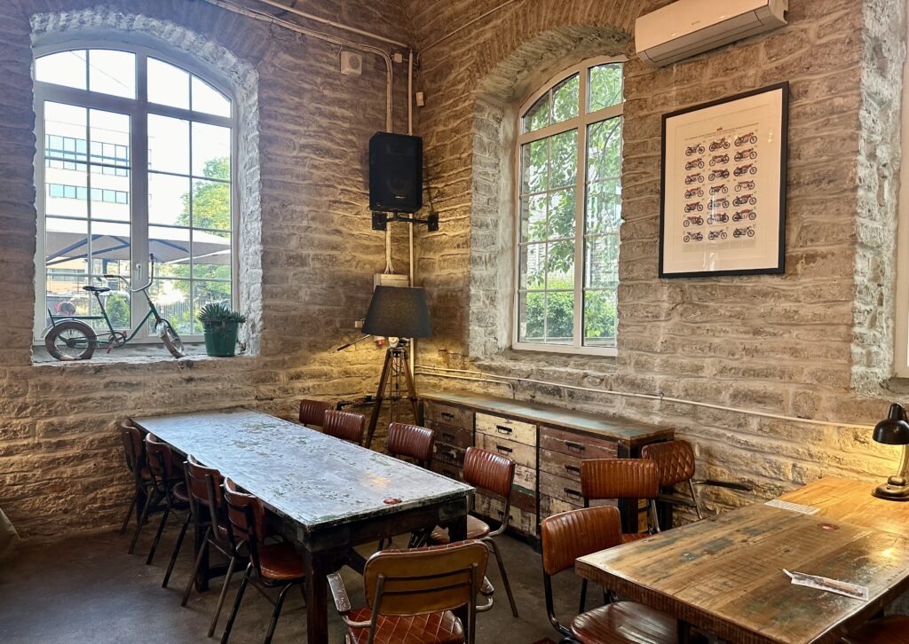 One Sixty Smokehouse Telliskivi BBQ-ravintola 14