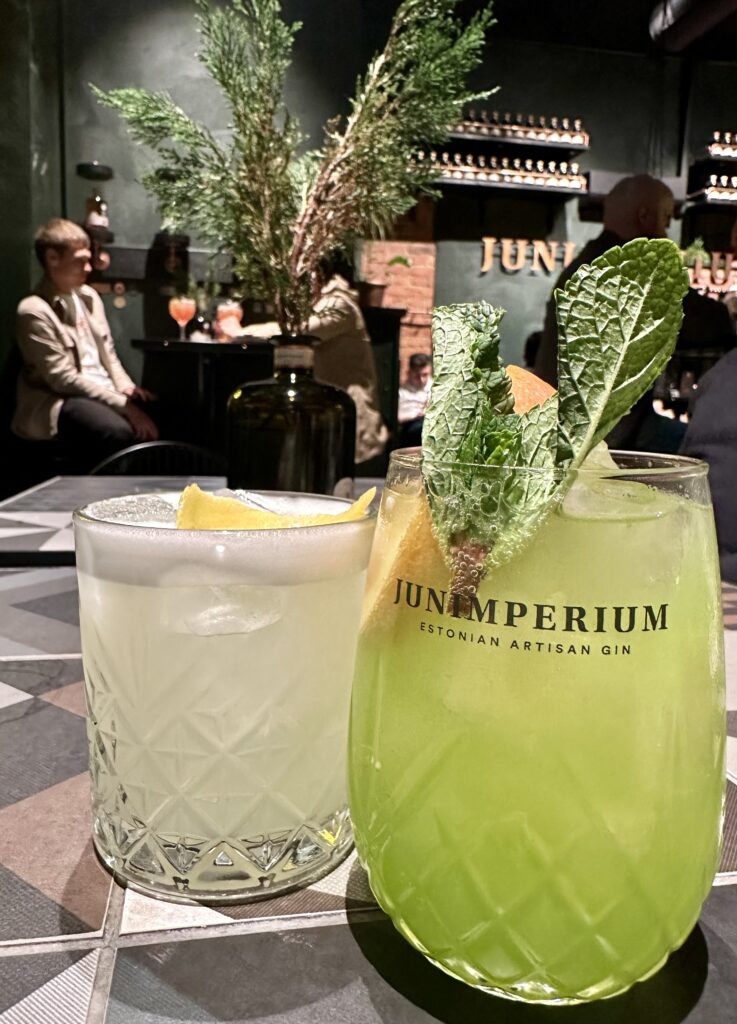 Junimperium Cocktailbaari 3