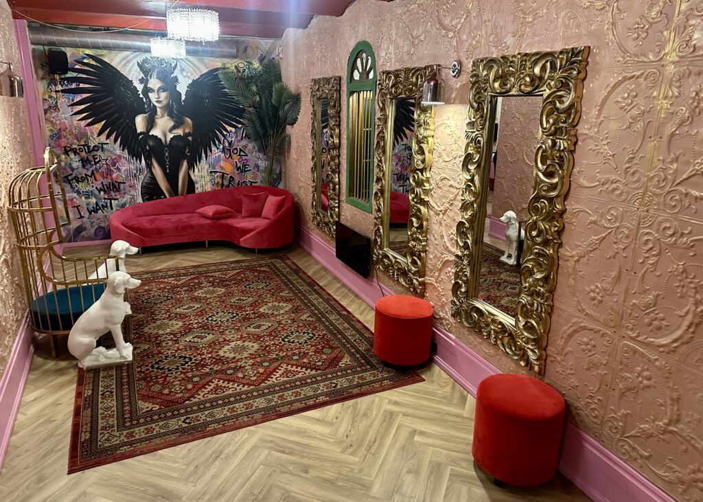 Manna La Roosa Alakerta