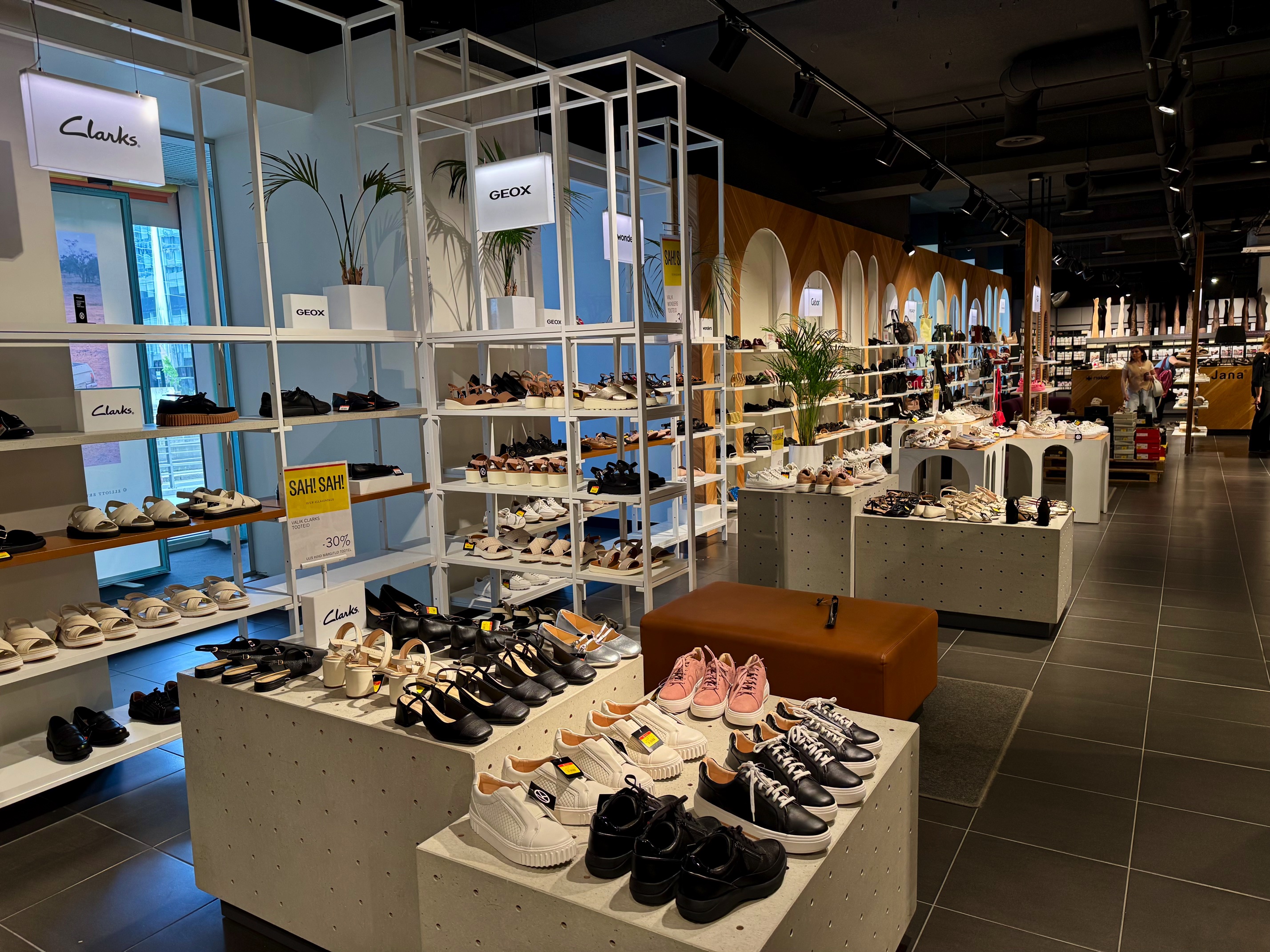 Tallinnan Kaubamaja 85