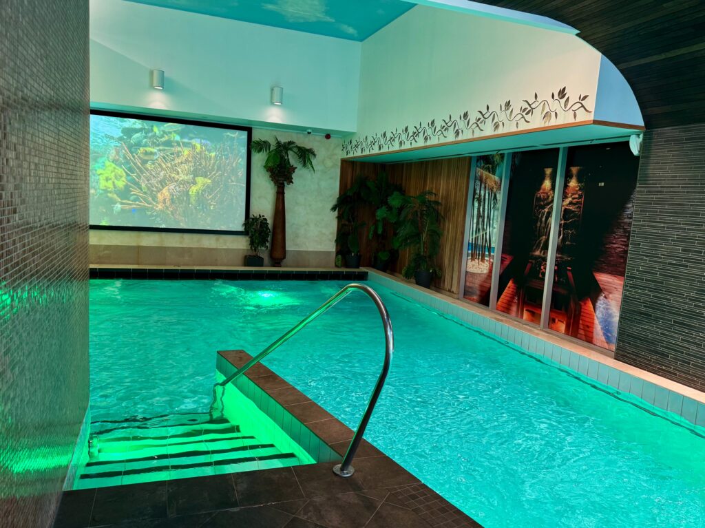 Elamus Spa 25