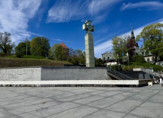 Vapaudenaukio: Tallinnan Historiallinen ja Kuvauksellinen Aukio Vapauden Aukio Tallinna 60