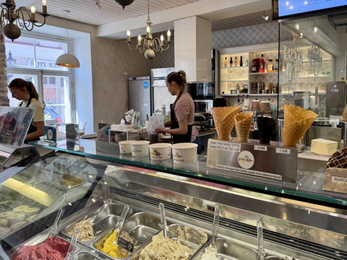 Gelato Ladies Jäätelökioski 4