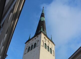 Olevisten Kirkko: Vaikuttava Maamerkki Vanhassakaupungissa Olevisten Kirkko 5