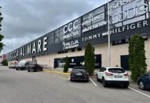 Rocca al Mare: Monipuolinen Ostoskeskus Tallinnan Länsipuolella Rocca Al Mare Keskus 41